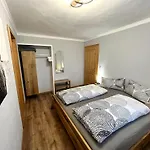 Zum Loderwinkl Апартаменты